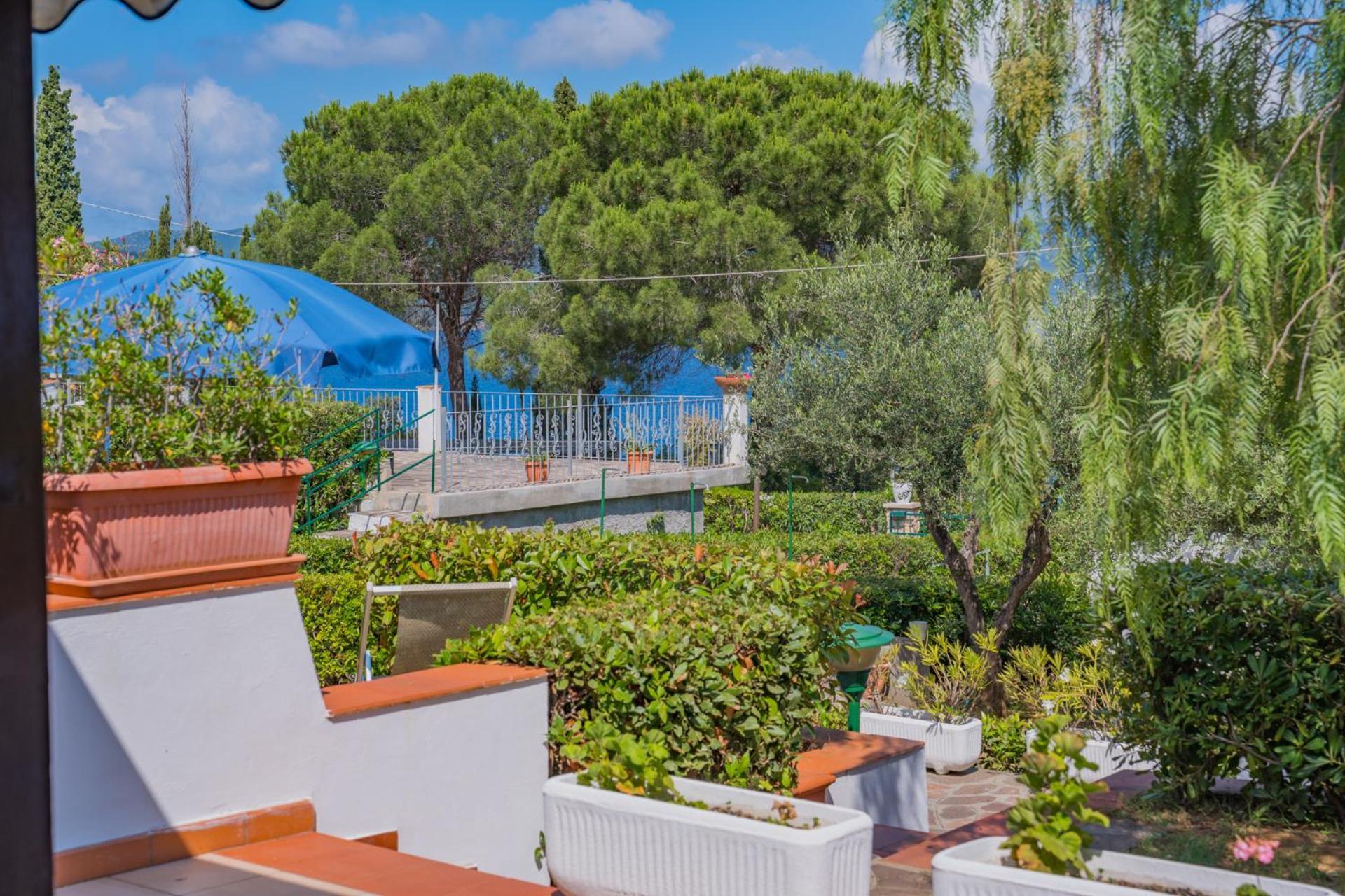 Casa Morcone Residence Baia Delle Grazie المظهر الخارجي الصورة